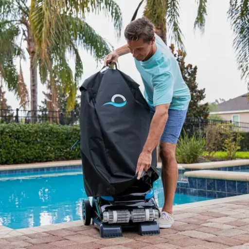 Test Nautilus CC Supreme : le robot qui nettoie votre piscine sans stress