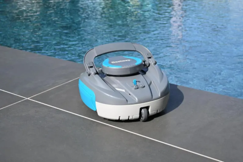Robot piscine - Bestway - Agate - Rechargeable et autonome - 15m²